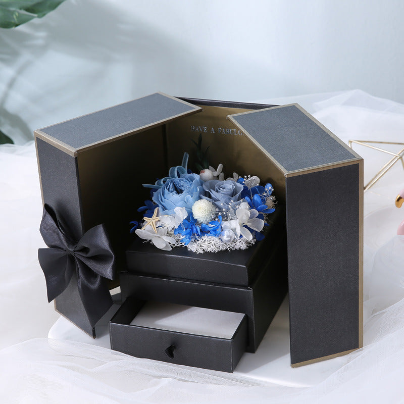Bear and Rose Necklace Gift Box