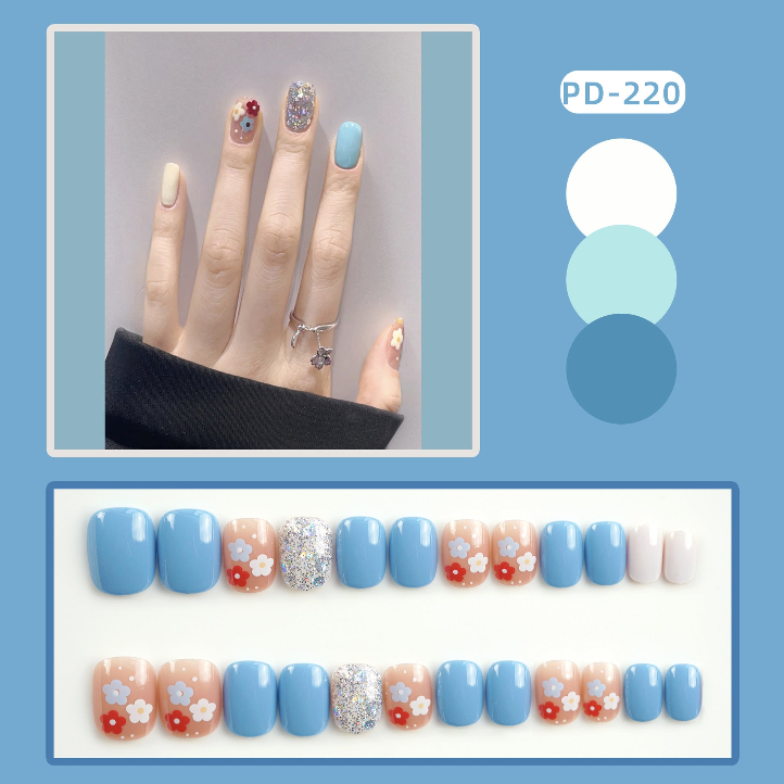 French Tip Fake Nails